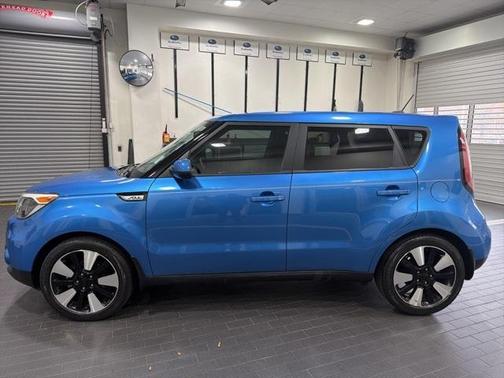 2019 Kia Soul +
