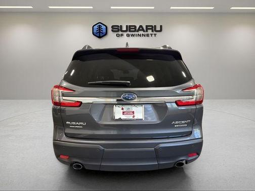 Magnetite Gray Metallic 2025 Subaru Ascent Limited