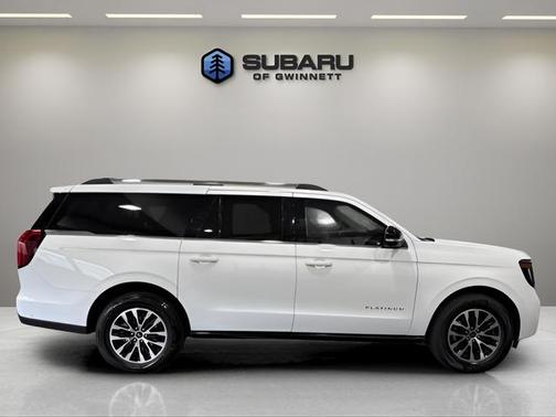 Oxford White 2025 Ford Expedition Max Platinum
