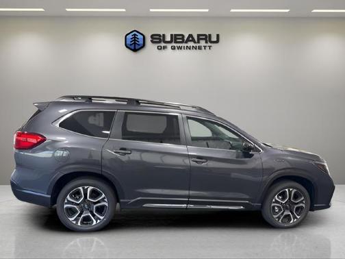 Magnetite Gray Metallic 2026 Subaru Ascent Limited