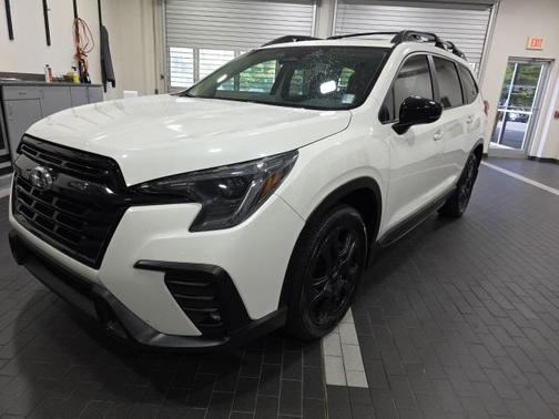 2025 Subaru Ascent Onyx Edition Touring