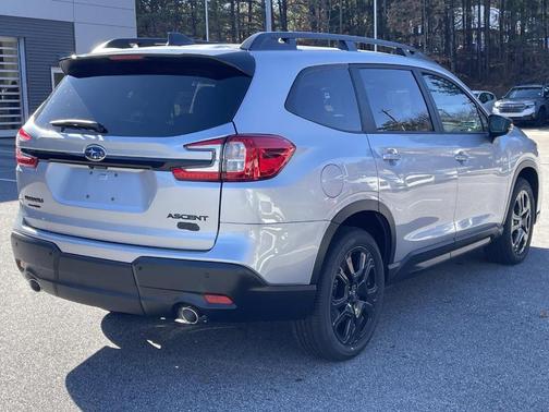 2025 Subaru Ascent Onyx Edition Touring