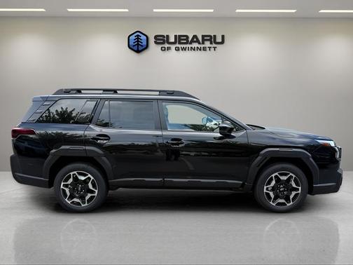 Crystal Black Silica 2026 Subaru Outback Touring