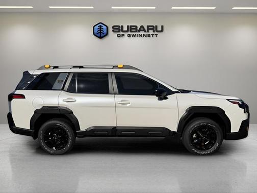 Crystal White Pearl 2026 Subaru Outback Wilderness