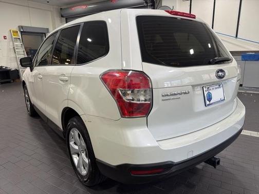 2014 Subaru Forester 2.5i