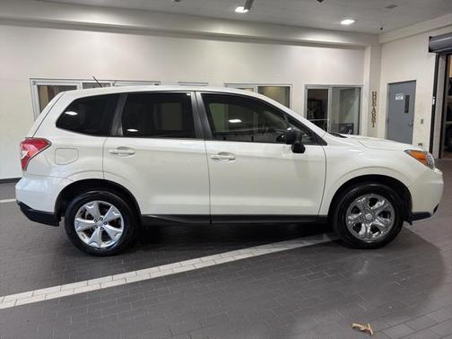 2014 Subaru Forester 2.5i