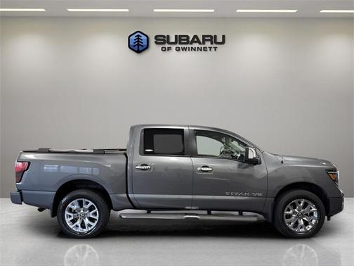 2020 Nissan Titan SL