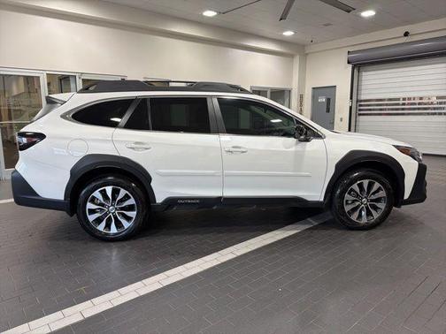 2025 Subaru Outback Limited XT