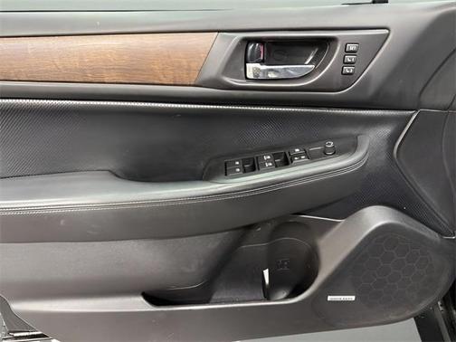 2016 Subaru Outback 3.6R Limited