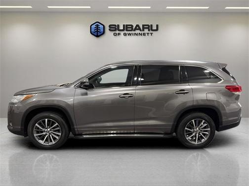 2018 Toyota Highlander 