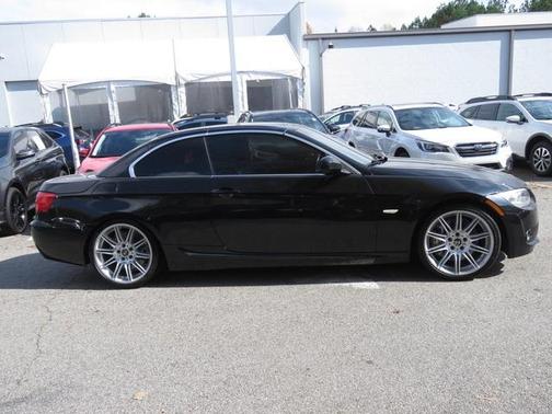 Photo 5 of 22 of 2011 BMW 335 is