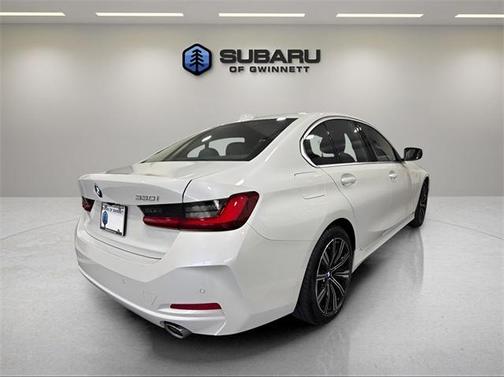 2025 BMW 330 i xDrive