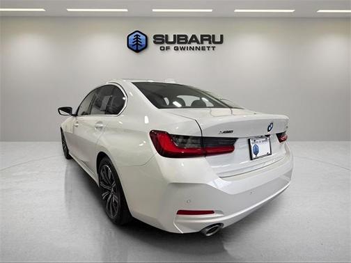 2025 BMW 330 i xDrive