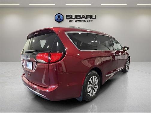 2020 Chrysler Pacifica Touring-L Plus