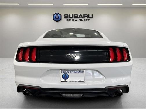 2020 Ford Mustang EcoBoost