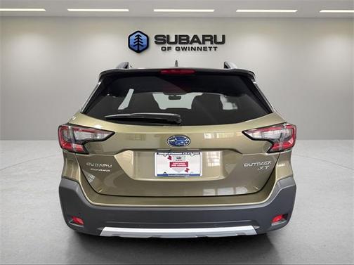 2025 Subaru Outback Limited XT