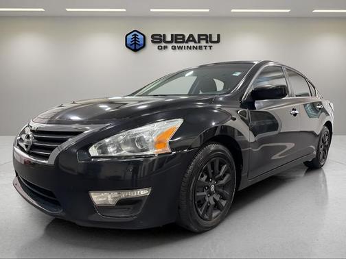 Super Black 2014 Nissan Altima 2.5 S