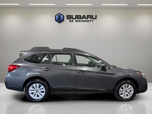 Magnetite Gray Metallic 2019 Subaru Outback 2.5i