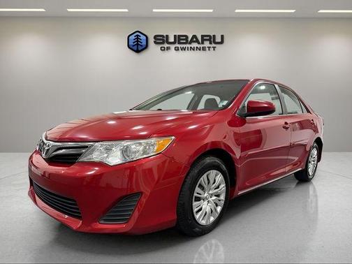 Barcelona Red Metallic 2014 Toyota Camry LE