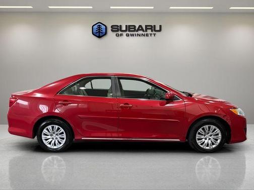 Barcelona Red Metallic 2014 Toyota Camry LE