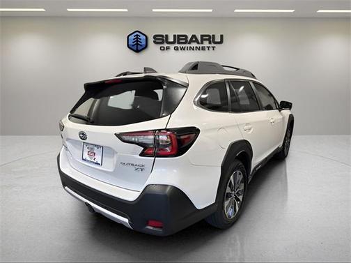 2025 Subaru Outback Limited XT