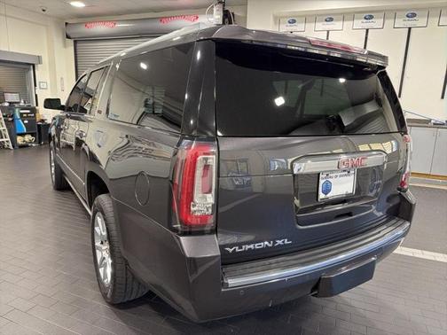 2016 GMC Yukon XL Denali
