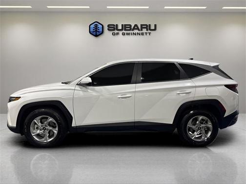2024 Hyundai TUCSON SE
