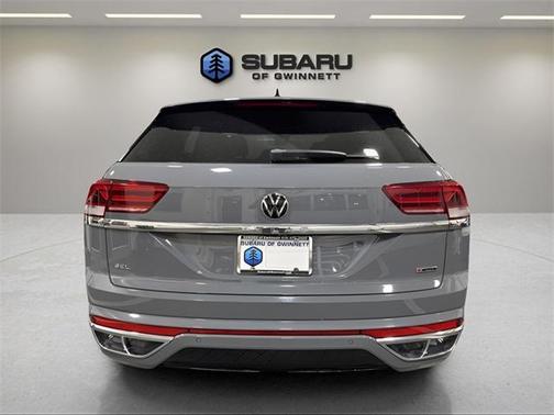 2022 Volkswagen Atlas Cross Sport 2.0T SEL R-Line