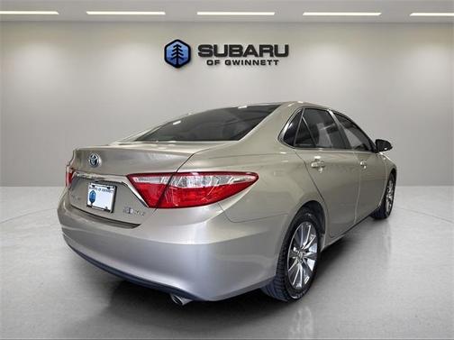 2015 Toyota Camry Hybrid