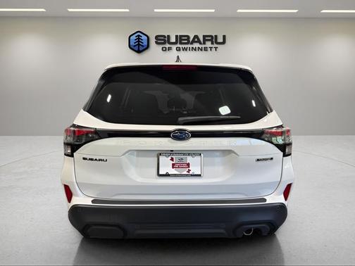Crystal White Pearl 2026 Subaru Forester Touring