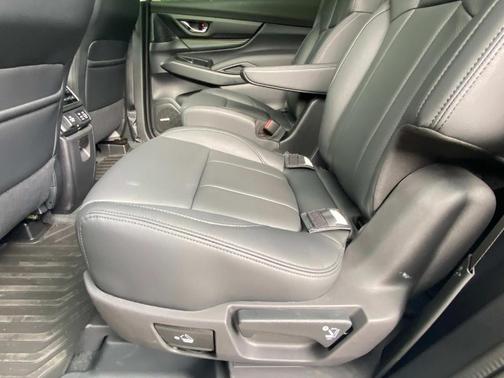 2025 Subaru Ascent Onyx Edition Touring