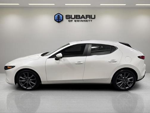 Snowflake White Pearl 2024 Mazda Mazda3 FWD w/Preferred Package