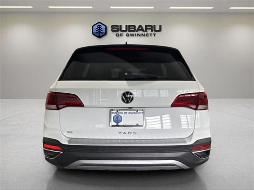2024 Volkswagen Taos 1.5T SE