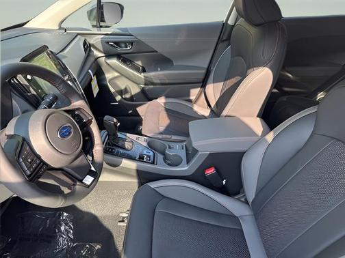 Crystal White Pearl 2026 Subaru Crosstrek Limited