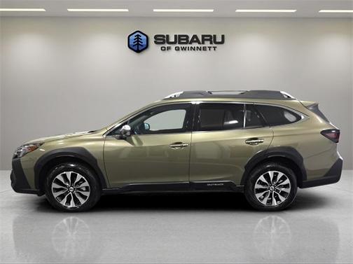 2025 Subaru Outback Touring XT