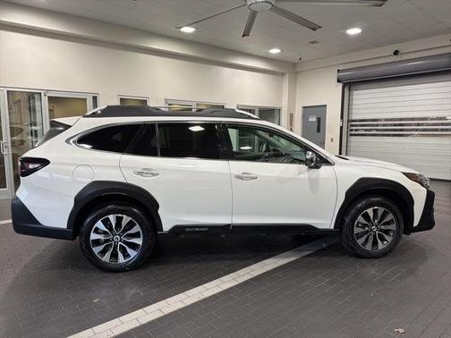 2024 Subaru Outback Touring XT