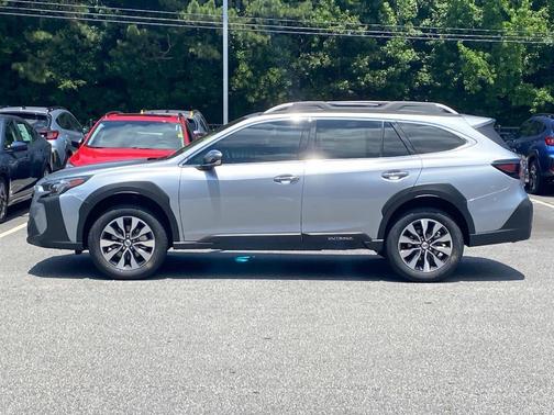 2025 Subaru Outback Touring XT