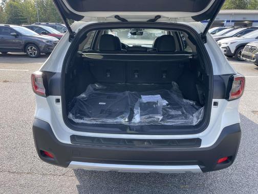 2025 Subaru Outback Limited XT