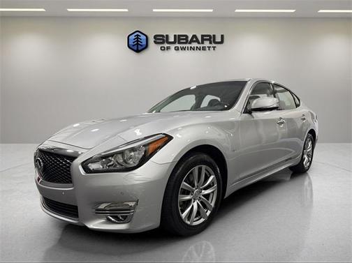 2015 INFINITI Q70 3.7