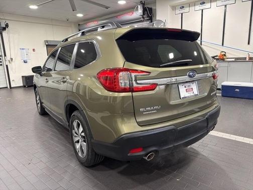 2024 Subaru Ascent Premium