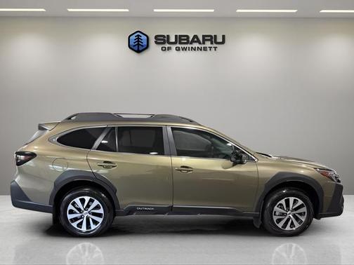 Autumn Green Metallic 2025 Subaru Outback Premium