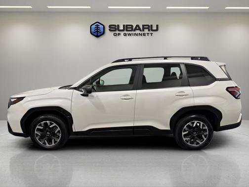 Crystal White Pearl 2025 Subaru Forester Premium