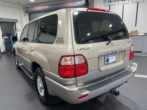 1999 Lexus LX 470 Base