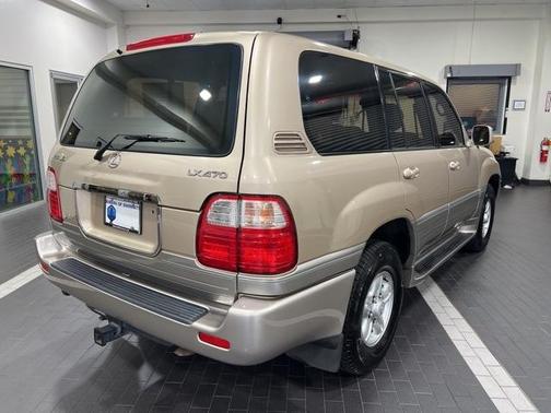 1999 Lexus LX 470 Base