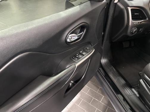2021 Jeep Cherokee Latitude