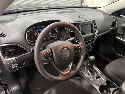 2021 Jeep Cherokee Latitude