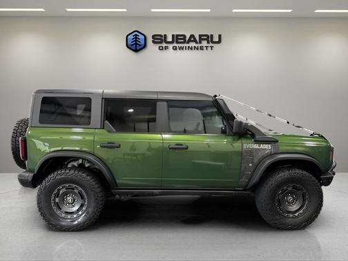 Eruption Green Metallic 2023 Ford Bronco Everglades