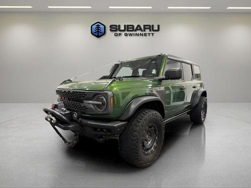 Eruption Green Metallic 2023 Ford Bronco Everglades