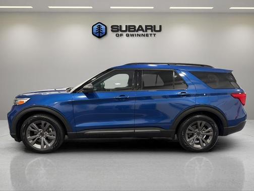 Blue Metallic 2021 Ford Explorer XLT