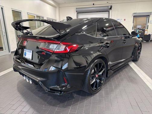 2025 Honda Civic Type R Base